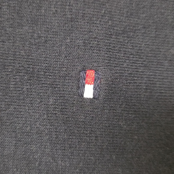 Navy Tommy Hilfiger v-neck - Picture 4 of 6